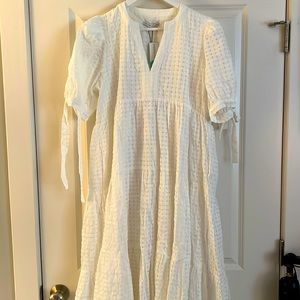 LIKE NEW English Factory Emery dress.  White. L.